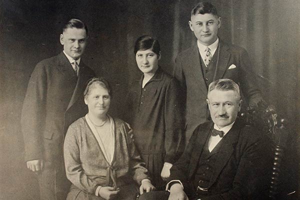 04_Familie_Maria_und_Engelbert_Heil